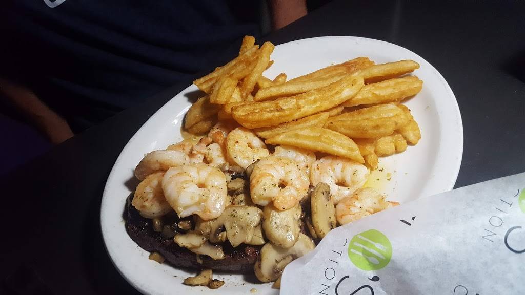 Flos Pizzeria Ristorante & Sports Bar | restaurant | 107 S Lafayette St, Greenville, MI 48838, USA | 6167851001 OR +1 616-785-1001