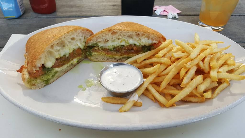 Blue Star | restaurant | 2200 E 15th St, Los Angeles, CA 90021, USA | 2136272022 OR +1 213-627-2022