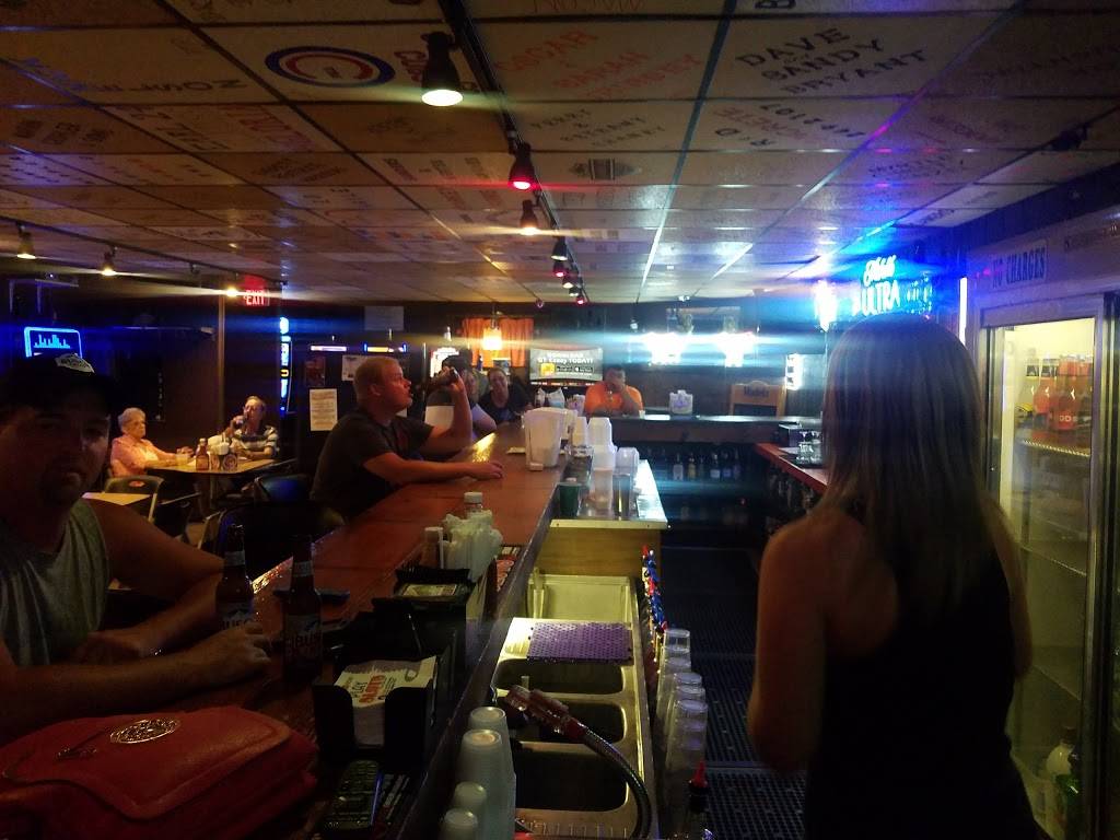 Murdocks Place | restaurant | 107 S Oak St, Loda, IL 60948, USA | 2173869505 OR +1 217-386-9505