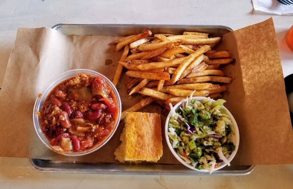 Saucys Sit-Down Bar.B.Q. | restaurant | 207 E City Point Rd, Hopewell, VA 23860, USA | 8045043075 OR +1 804-504-3075