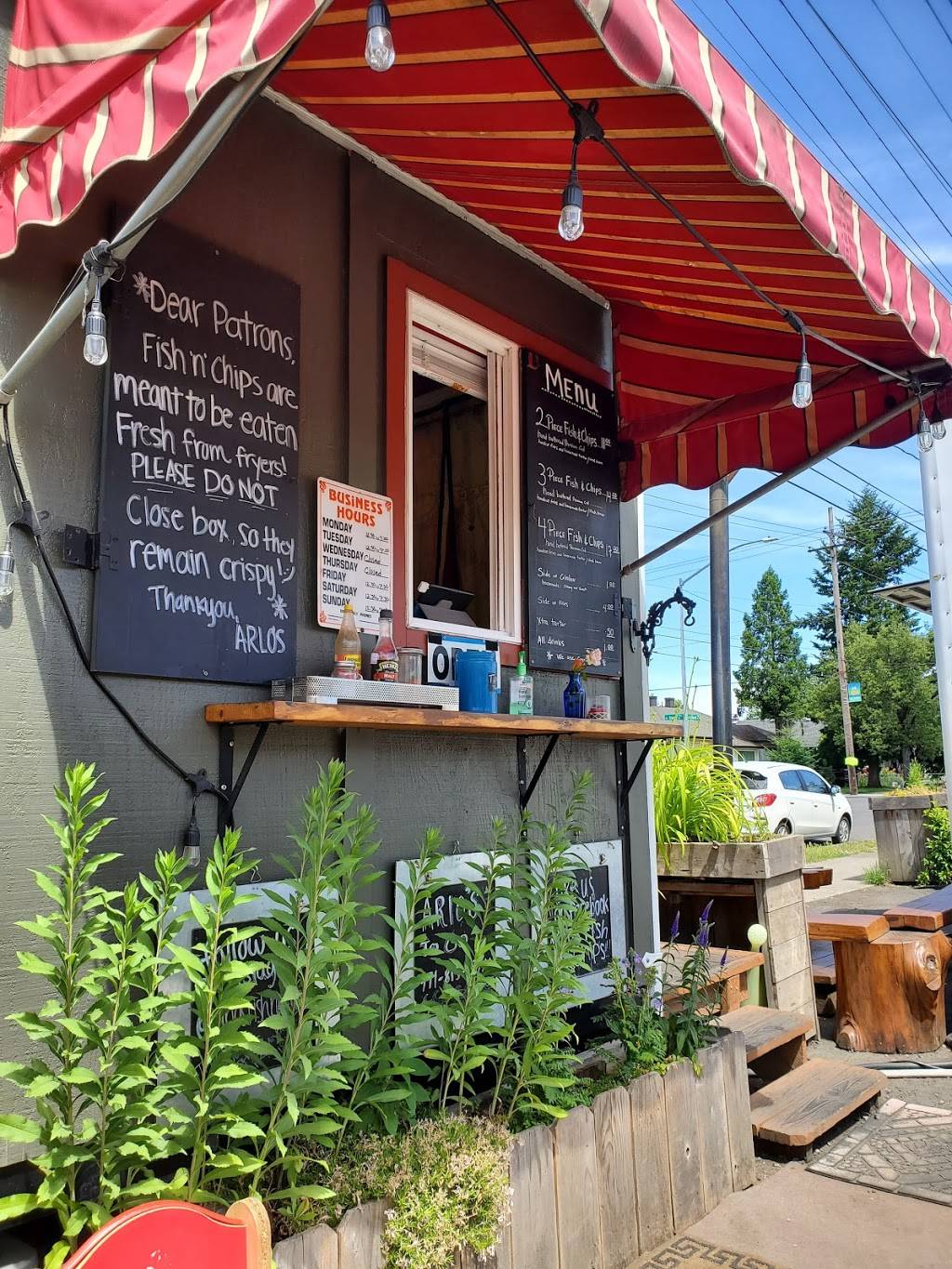 Arlos Fish & Chips | restaurant | 7316 N Lombard St, Portland, OR 97203, USA | 9718139711 OR +1 971-813-9711