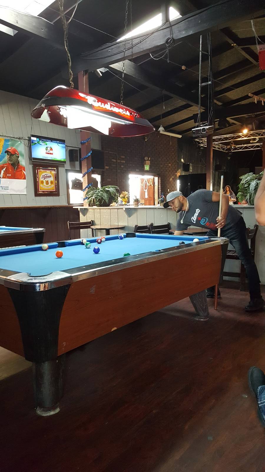 Tierra Maya Sports Bar & Grill | night club | 455 Havana St, Aurora, CO 80010, USA | 3033607271 OR +1 303-360-7271