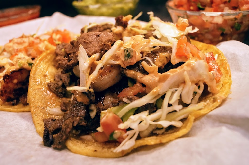 El Burro Taco Shop | restaurant | 31900 Mission Trail, Lake Elsinore, CA 92530, USA | 9514711277 OR +1 951-471-1277