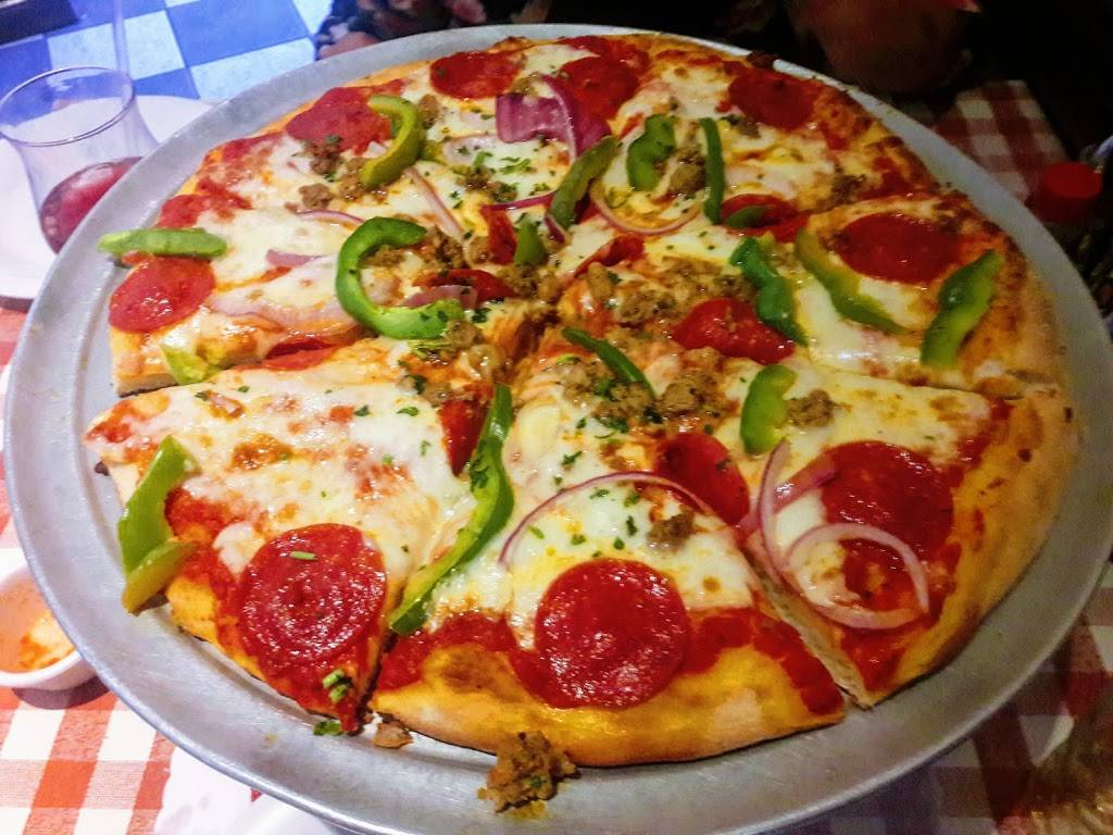 Giuseppis | restaurant | Vía Rápida José Fimbres Moreno Poniente 15035, San Miguel, 22226 Tijuana, B.C., Mexico | 0446641036459 OR +52 1 664 103 6459