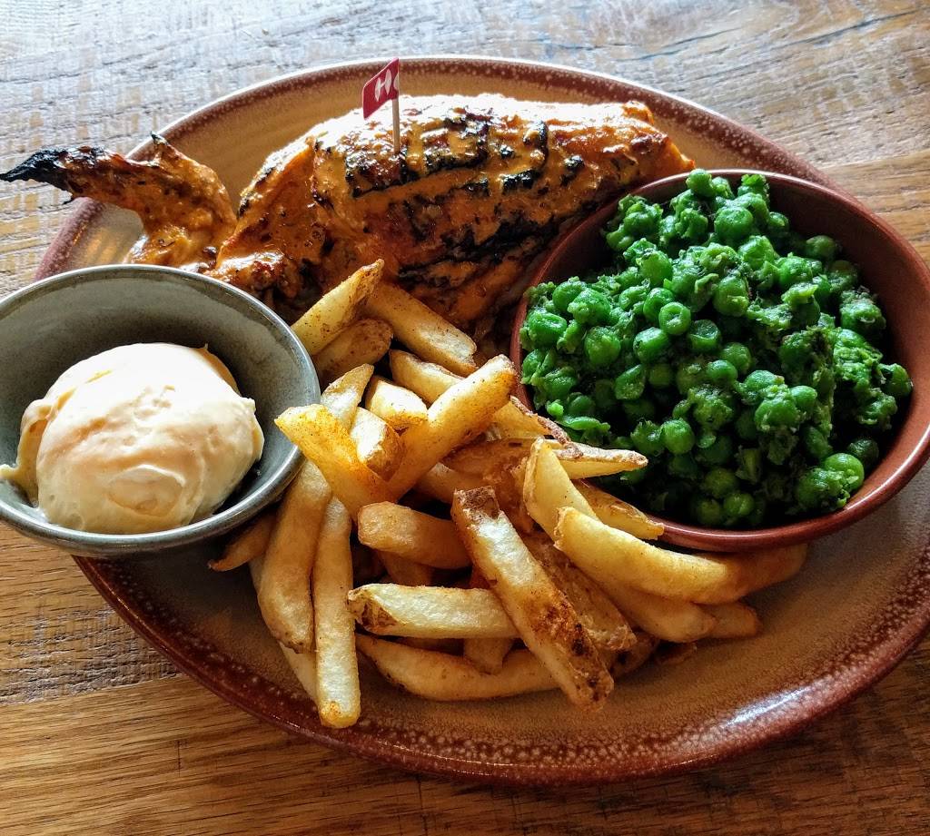 Nandos PERi-PERi | restaurant | 4401 Wilson Blvd, Arlington, VA 22203, USA | 7038885459 OR +1 703-888-5459