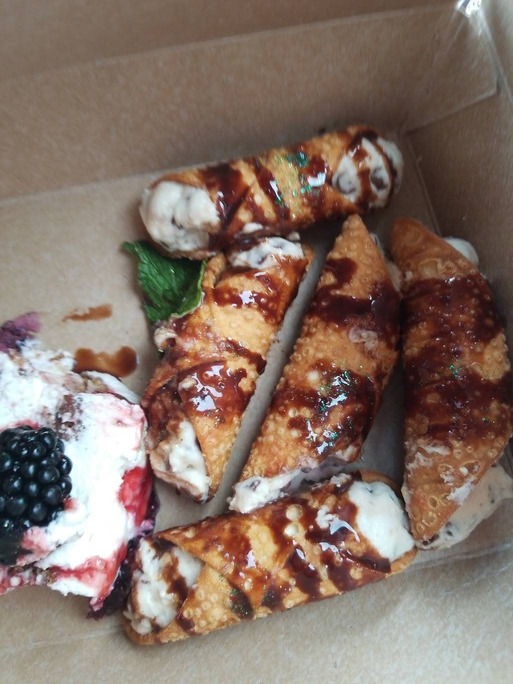 Amore Trattoria Italiana | restaurant | 5080 Alpine Ave NW, Comstock Park, MI 49321, USA | 6167855344 OR +1 616-785-5344