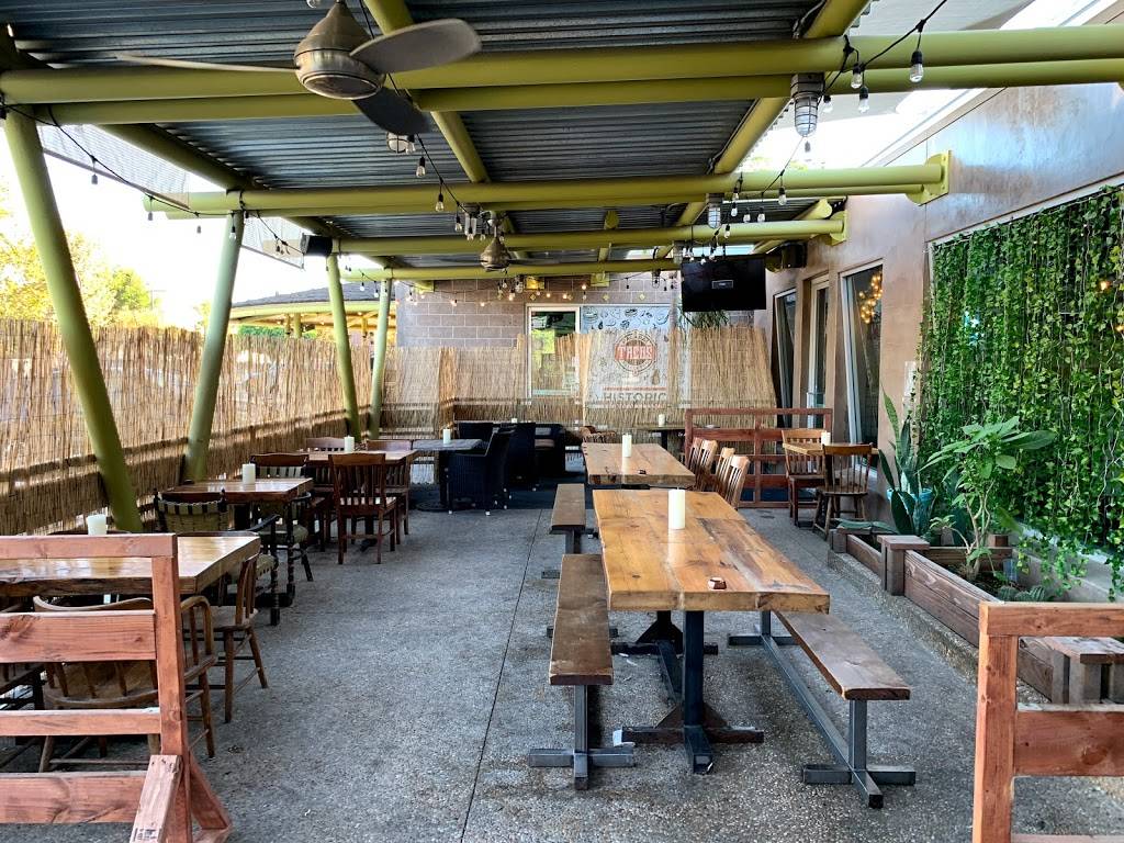 Cafe Patio | restaurant | 133 W Chapman Ave #102, Fullerton, CA 92832, USA | 7144490939 OR +1 714-449-0939