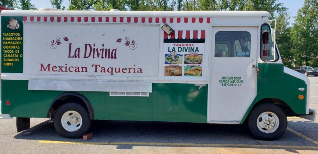 La Divina Mexican Taqueria | restaurant | 2017 Northwest Blvd, Newton, NC 28658, USA | 8282705117 OR +1 828-270-5117