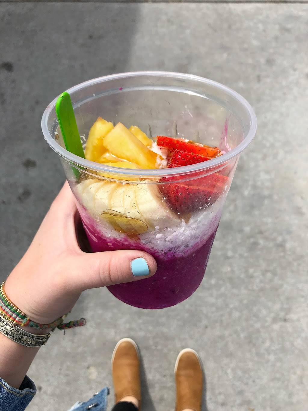 Banzai Bowls | restaurant | 222 5th St, Huntington Beach, CA 92648, USA | 7145943220 OR +1 714-594-3220