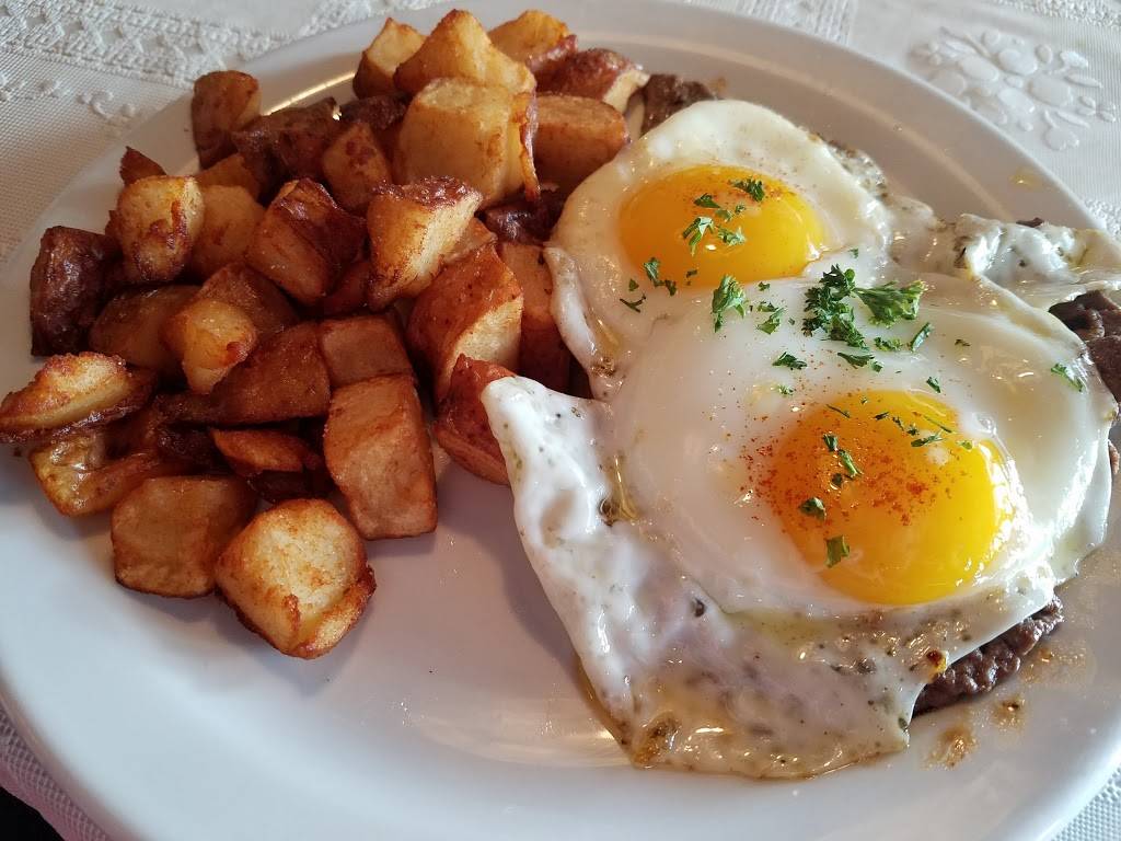 Palomilla Grill | restaurant | 6890 W Flagler St, Miami, FL 33144, USA | 3052613424 OR +1 305-261-3424