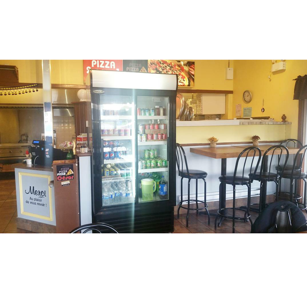 PIZZA CÉSAR | restaurant | 200 Chemin Saint-Féréol, Les Cèdres, QC J7T 1J3, Canada | 4504522727 OR +1 450-452-2727