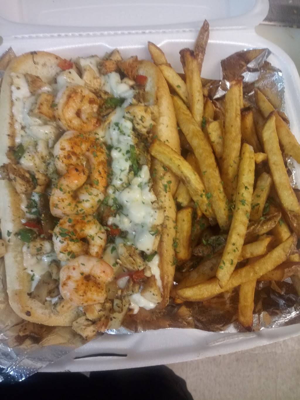 Sub City | restaurant | 17811 Euclid Ave, Cleveland, OH 44112, USA | 2163833856 OR +1 216-383-3856