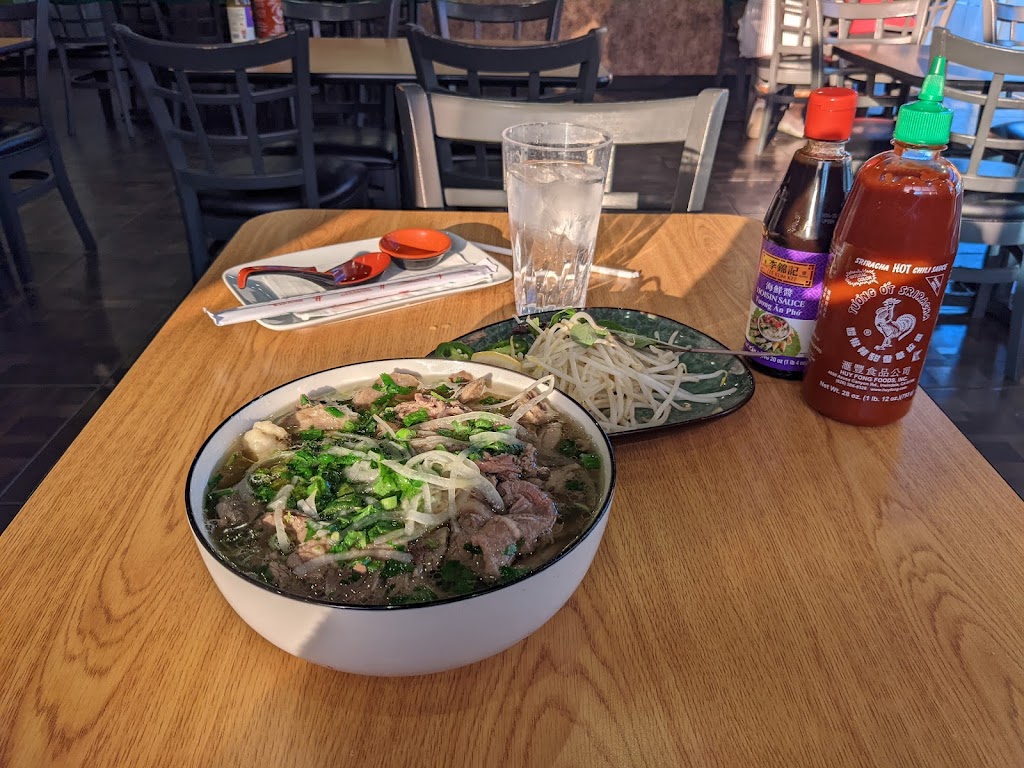 Pho Akaushi | restaurant | 22641 Lake Forest Dr B1, Lake Forest, CA 92630, USA | 9499970903 OR +1 949-997-0903