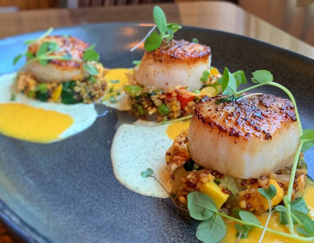 Market and Moss | restaurant | 700 Market St, Chapel Hill, NC 27516, USA | 9199298226 OR +1 919-929-8226