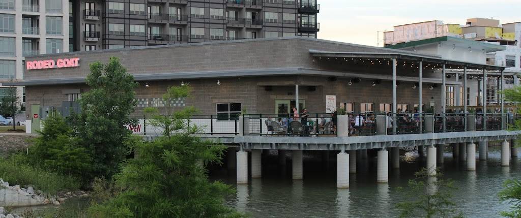 Rodeo Goat Cypress Waters | restaurant | 9610 Wharf Rd, Coppell, TX 75019, USA | 9724401530 OR +1 972-440-1530