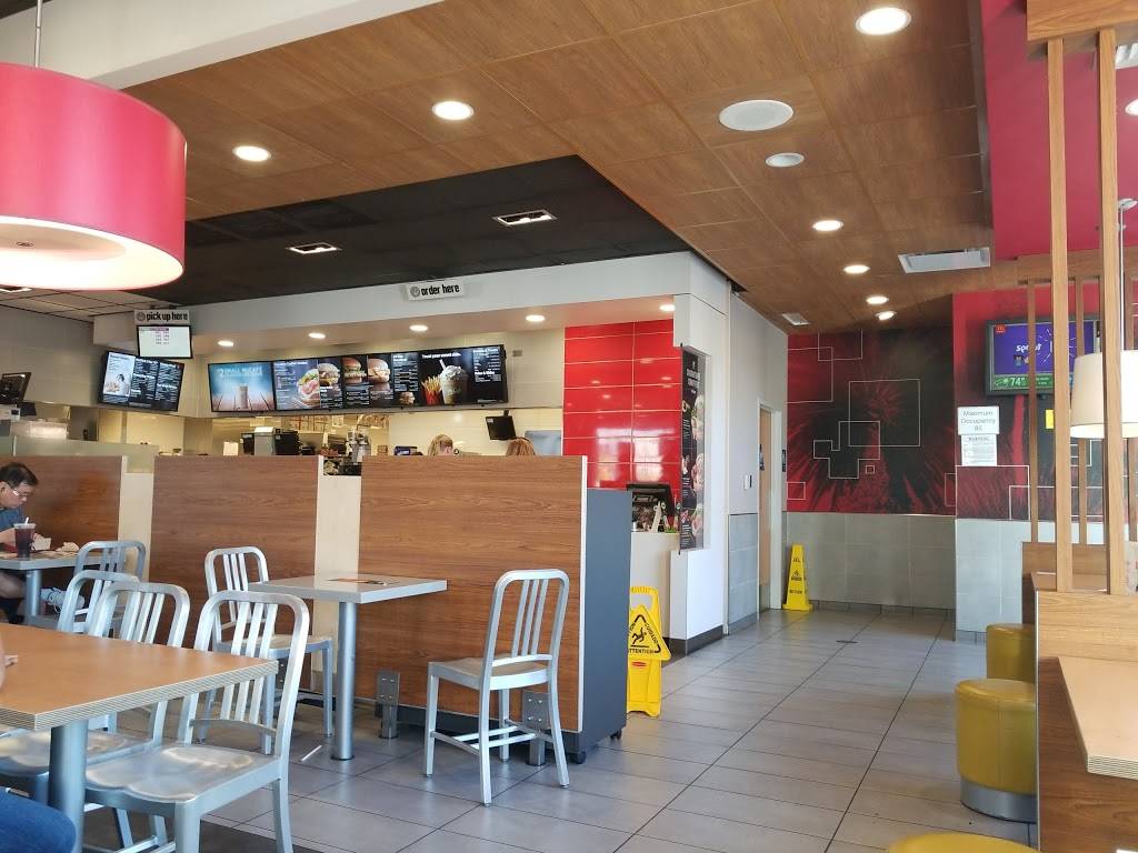 McDonalds | cafe | 205 W Imperial Hwy, Fullerton, CA 92835, USA | 7144476923 OR +1 714-447-6923