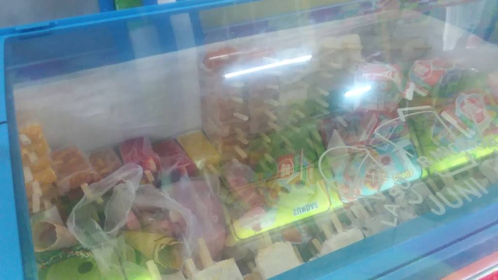 LA SUPER MICHOACANA | restaurant | Local A, Blvd. Benito Juárez 54, Centro Playas, 22710 Rosarito, B.C., Mexico | 016611203844 OR +52 661 120 3844