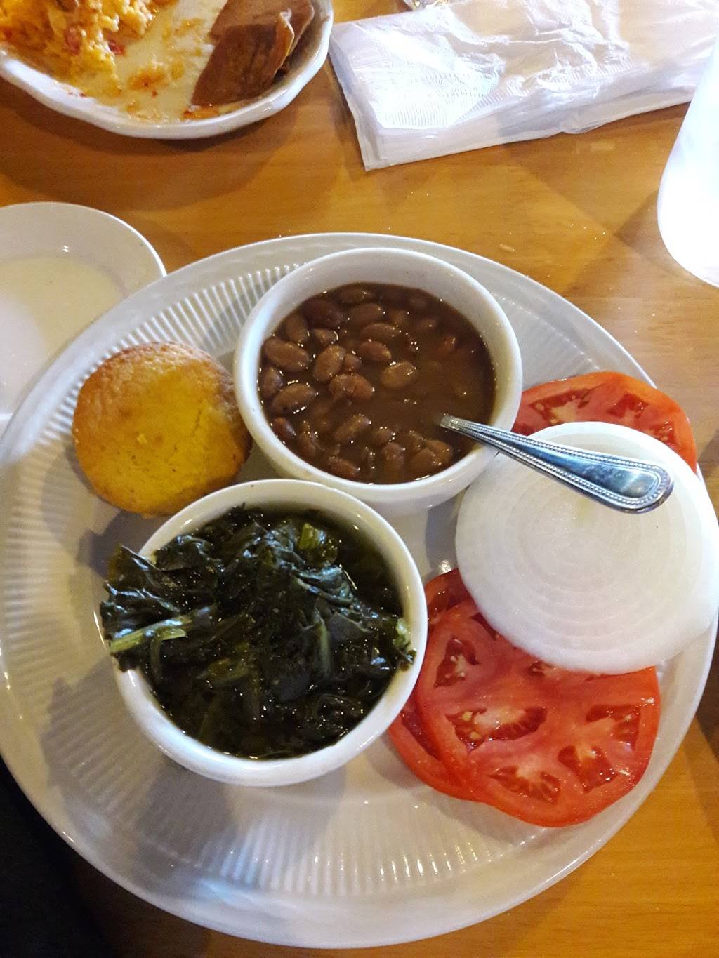 Freight House Restaurant | restaurant | 200 Railroad St SW #2533, Hartselle, AL 35640, USA | 2567734600 OR +1 256-773-4600