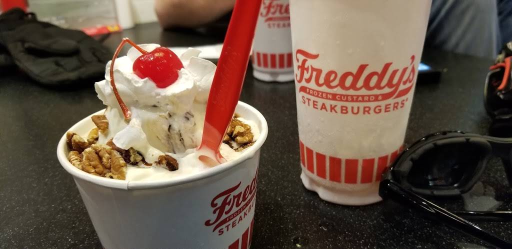 Freddys Frozen Custard & Steakburgers | restaurant | 19370 N Fwy Service Rd, Spring, TX 77373, USA | 2819076553 OR +1 281-907-6553