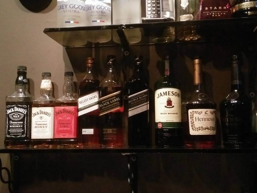 Alembi Hookah Bar | restaurant | 23-63 Steinway St, Astoria, NY 11105, USA | 7187776544 OR +1 718-777-6544