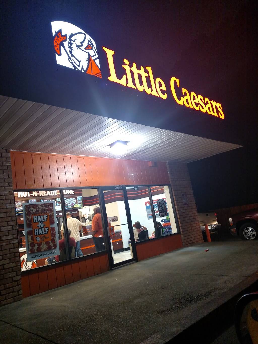 Little Caesars Pizza | meal delivery | 374 Memorial Blvd, Picayune, MS 39466, USA | 6016200852 OR +1 601-620-0852