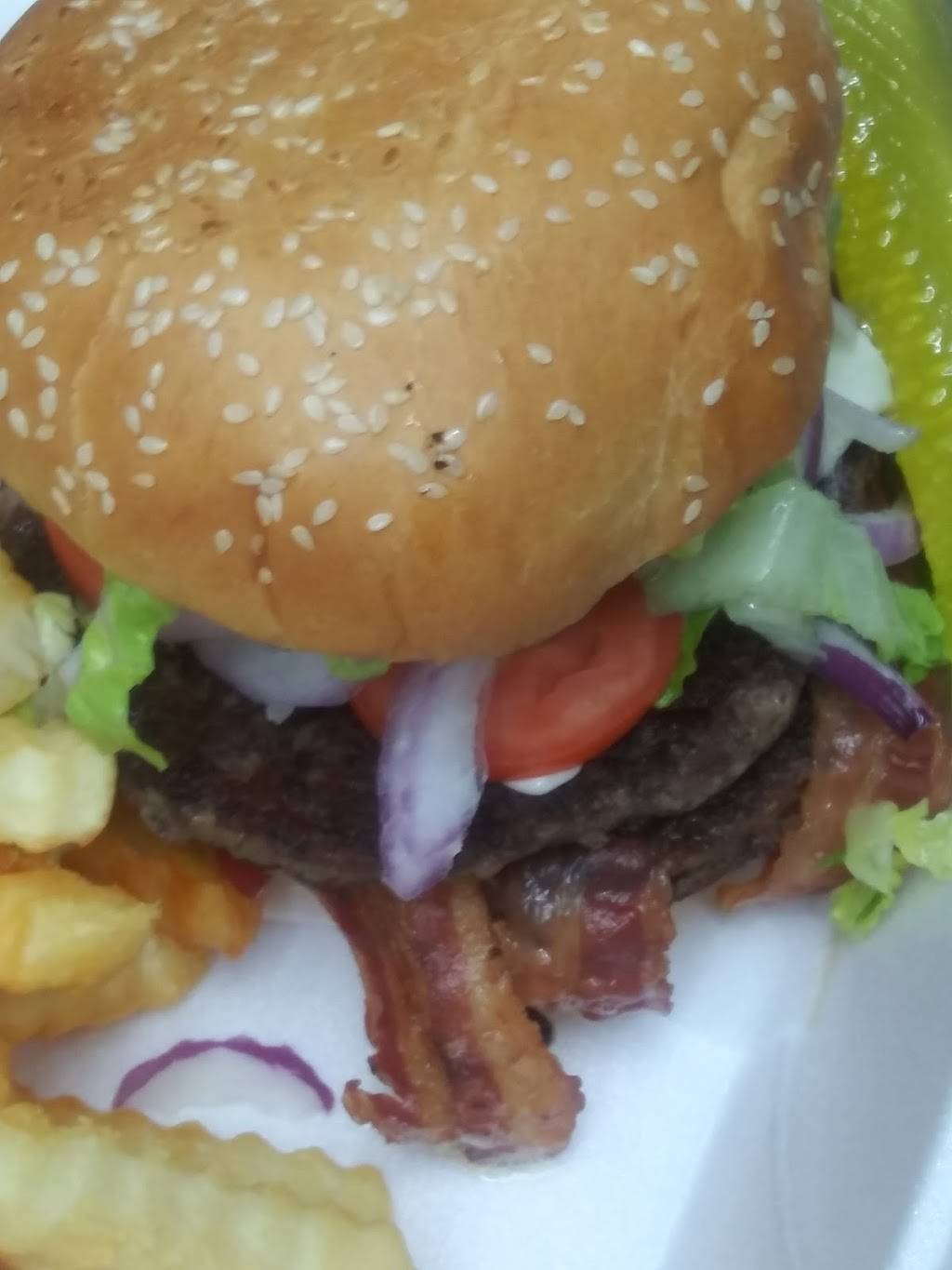 Tunis Seafood, Wings & Subs | restaurant | 4309 University Blvd S, Jacksonville, FL 32216, USA | 9045512333 OR +1 904-551-2333