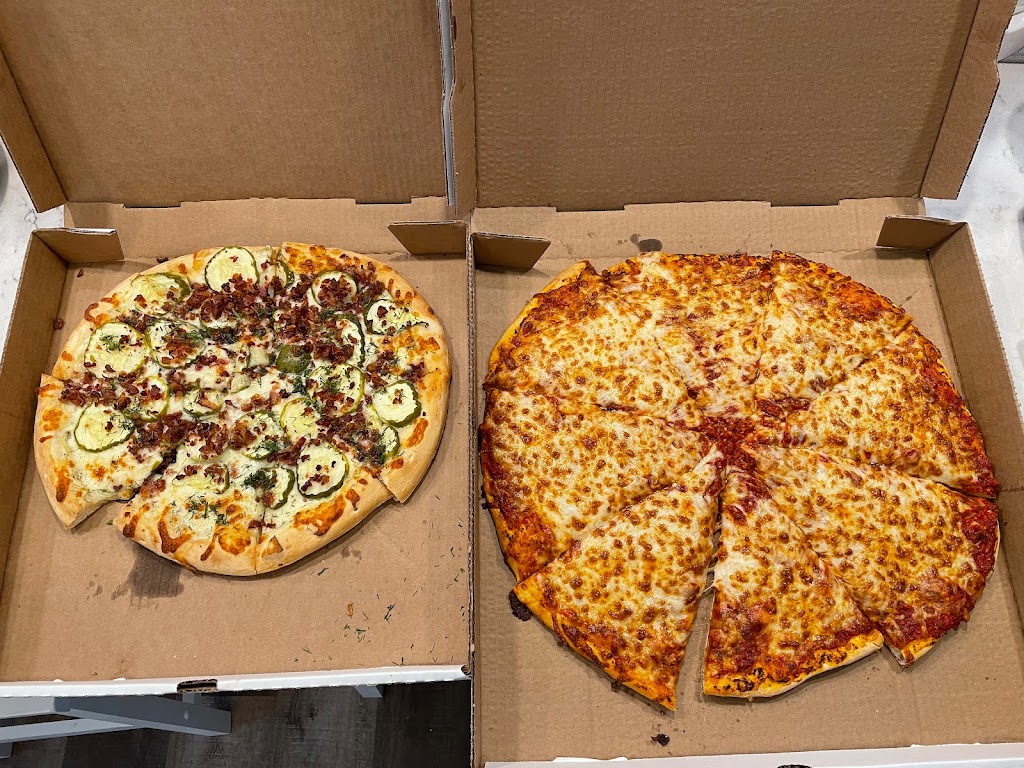 The Grillium Pizza | restaurant | 1107 Scandia Trail N, Forest Lake, MN 55025, USA | 6512725132 OR +1 651-272-5132