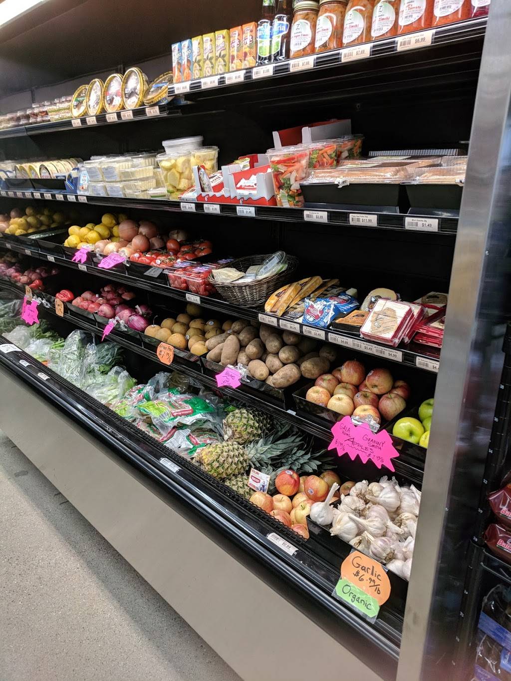 Parthenon Foods - European Market | restaurant | 8415 W Greenfield Ave, West Allis, WI 53214, USA | 4142048800 OR +1 414-204-8800