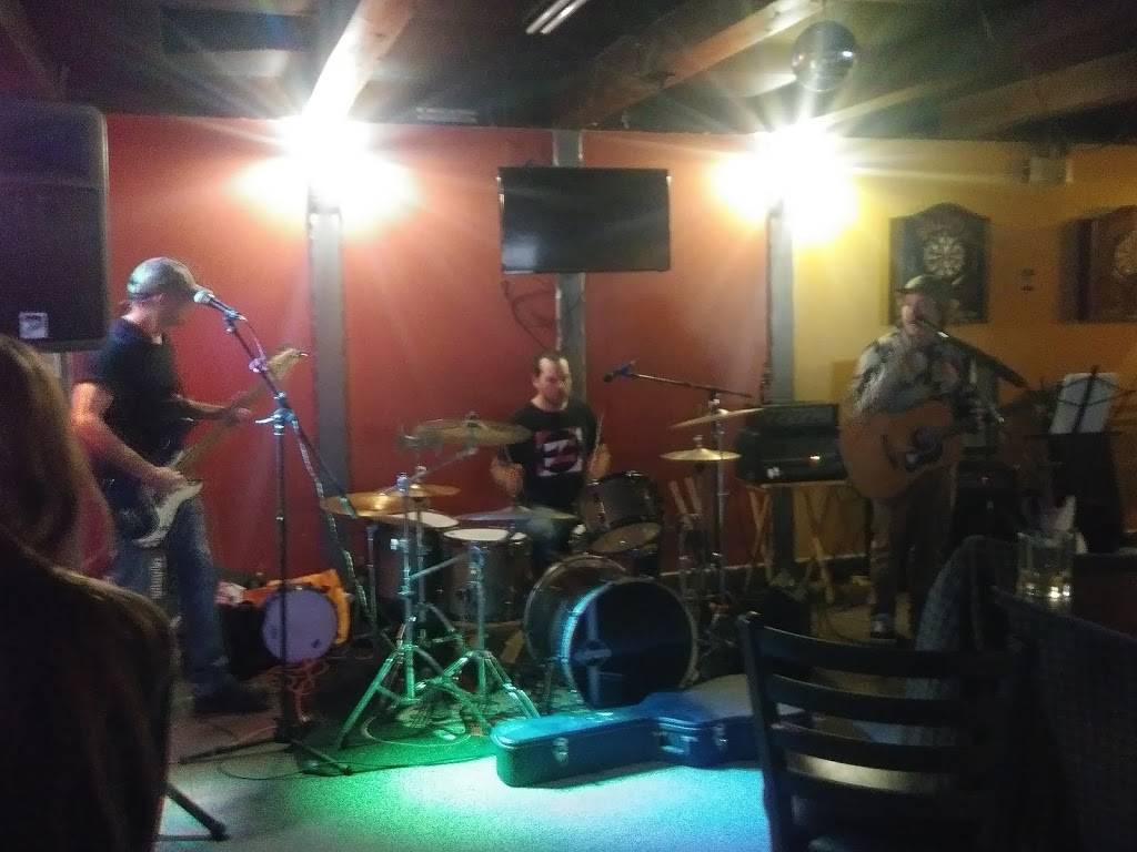 Sport Beat II | restaurant | 5259 Victoria Ave, Niagara Falls, ON L2E 4E6, Canada | 9053568391 OR +1 905-356-8391