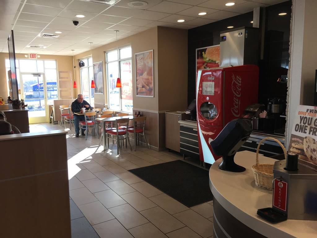 Burger King | restaurant | S64W15924 Commerce Center Parkway, Muskego, WI 53150, USA | 4144229596 OR +1 414-422-9596