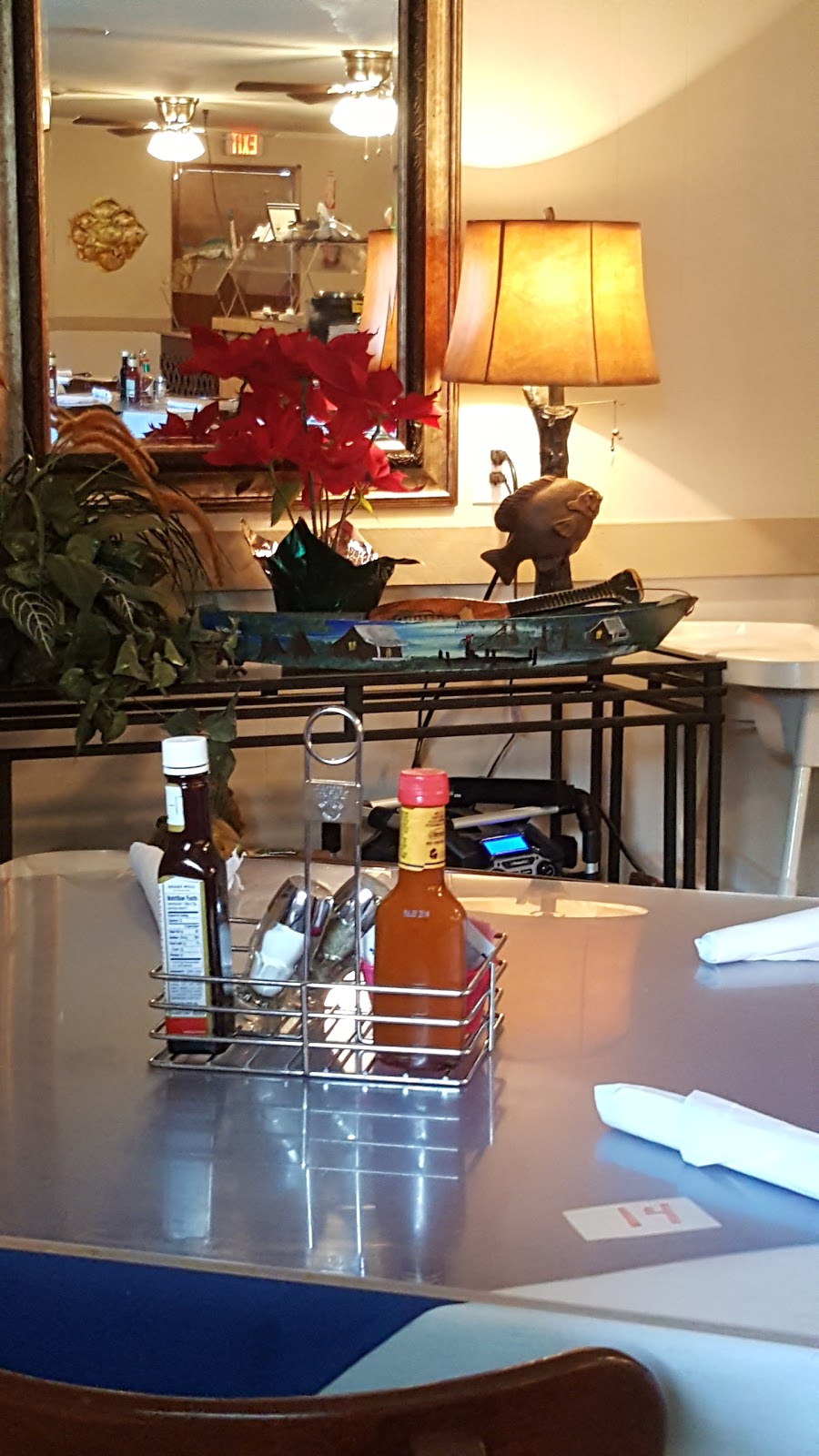 Sea & Sirlion | restaurant | 6454 LA-9, Campti, LA 71411, USA | 3188752229 OR +1 318-875-2229