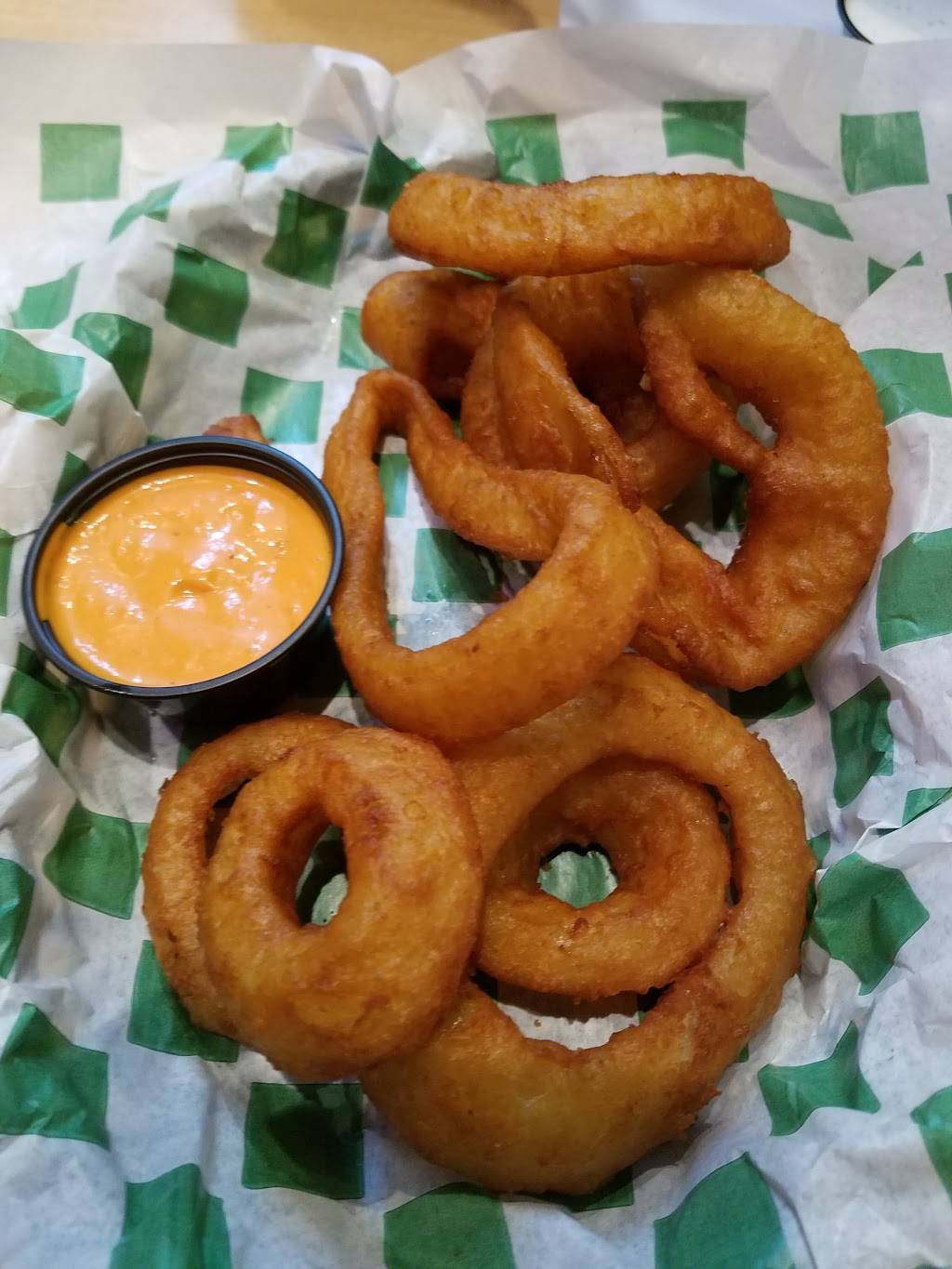 Beef O Bradys | restaurant | 5628 Bardstown Rd, Louisville, KY 40291, USA | 5022392226 OR +1 502-239-2226