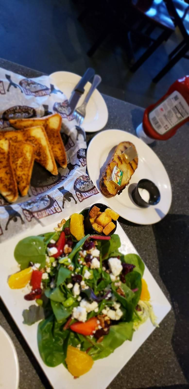 Baumhowers Victory Grille - Vestavia Hills | restaurant | 1270 Montgomery Hwy, Vestavia Hills, AL 35216, USA | 2054037474 OR +1 205-403-7474