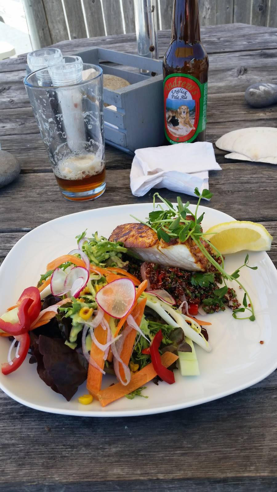 The Slipway Restaurant | restaurant | 24 Public Landing, Thomaston, ME 04861, USA | 2073544155 OR +1 207-354-4155