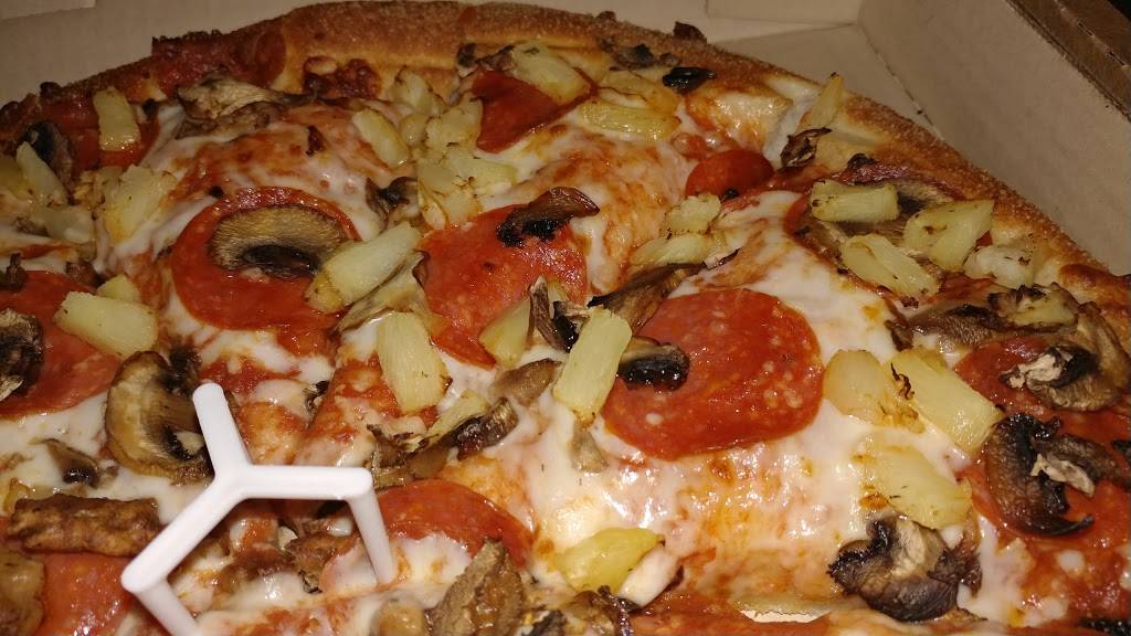 Pizza Hut | restaurant | 5213 Whittier Blvd, Los Angeles, CA 90022, USA | 3232670300 OR +1 323-267-0300