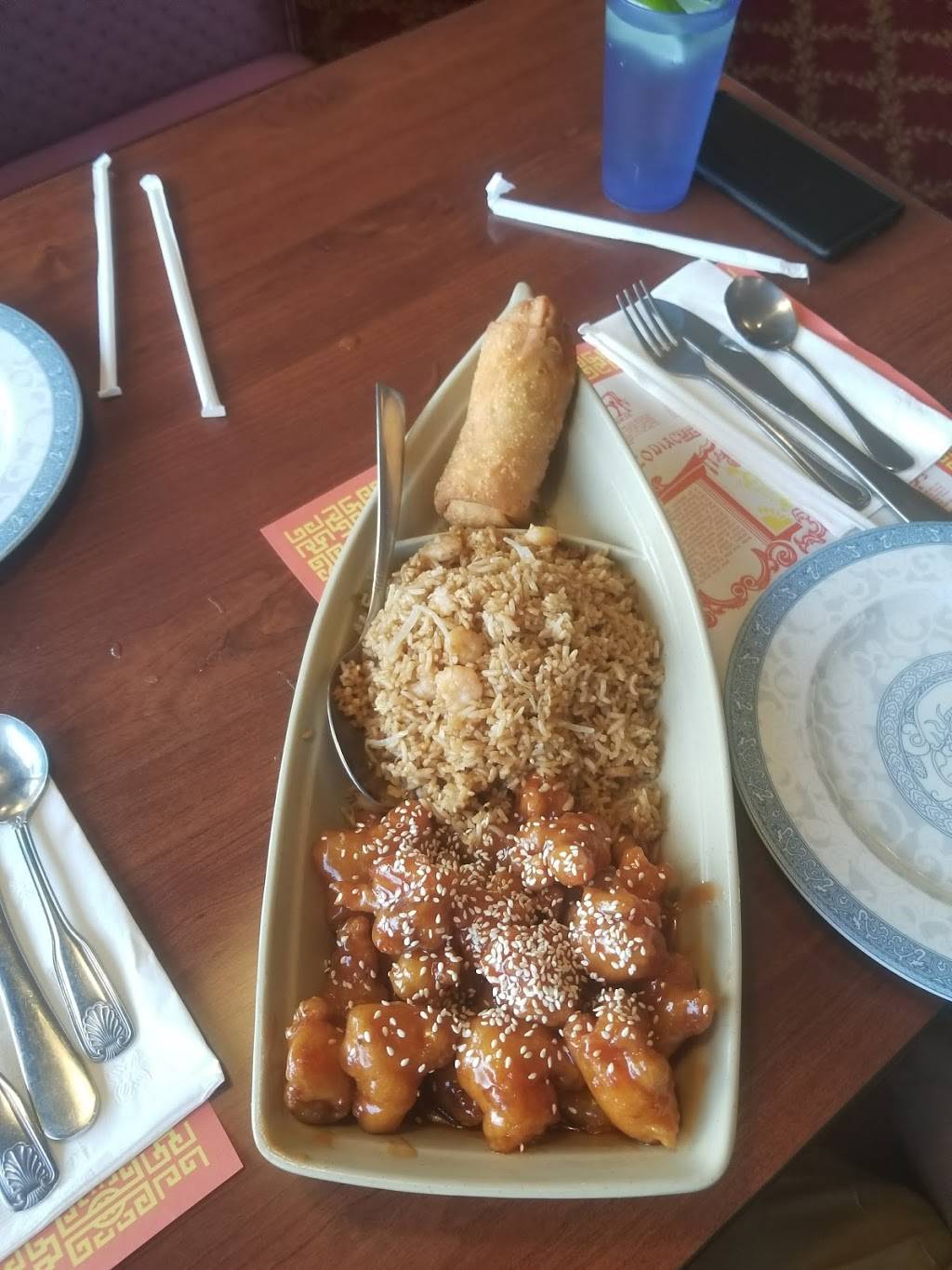 Liangs Garden Restaurant of Lansing, Illinois | meal delivery | 17042 Torrence Ave, Lansing, IL 60438, USA | 7084748100 OR +1 708-474-8100