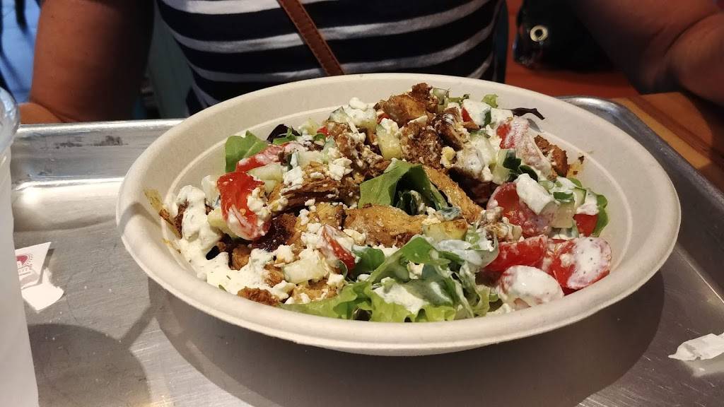 Mezeh Mediterranean Grill | restaurant | 144 National Plaza, Oxon Hill, MD 20745, USA | 3017537961 OR +1 301-753-7961