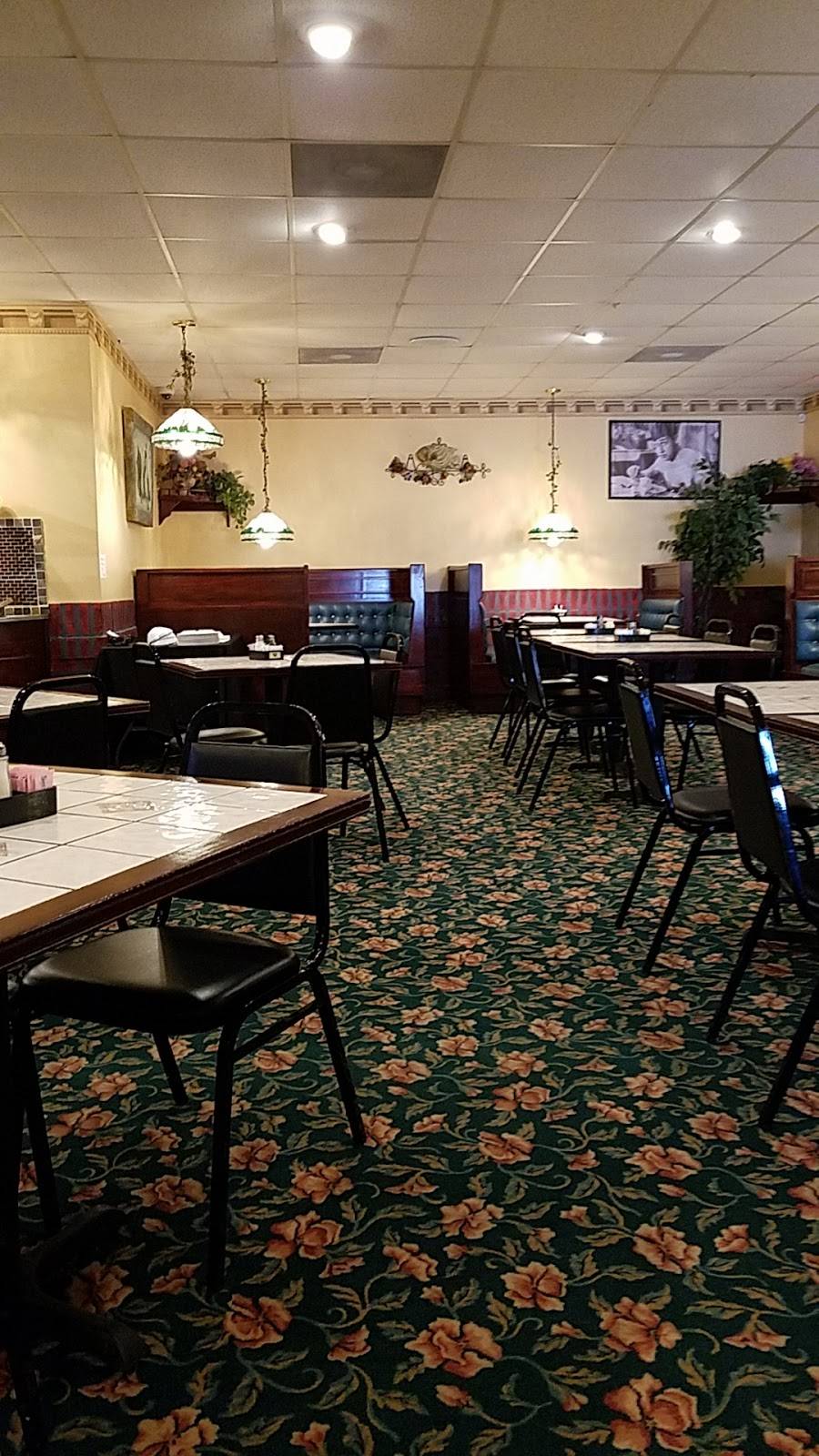 Vito & Sons Italian Restaurant and Pizzeria | restaurant | 812 E Memorial Dr, Ahoskie, NC 27910, USA | 2523322000 OR +1 252-332-2000