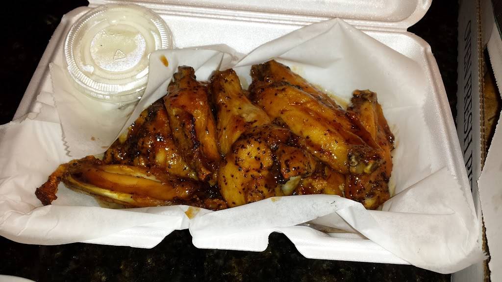 Pepperoni Rays Cafe | restaurant | 5339 Franklin Ave, New Orleans, LA 70122, USA | 5042814220 OR +1 504-281-4220