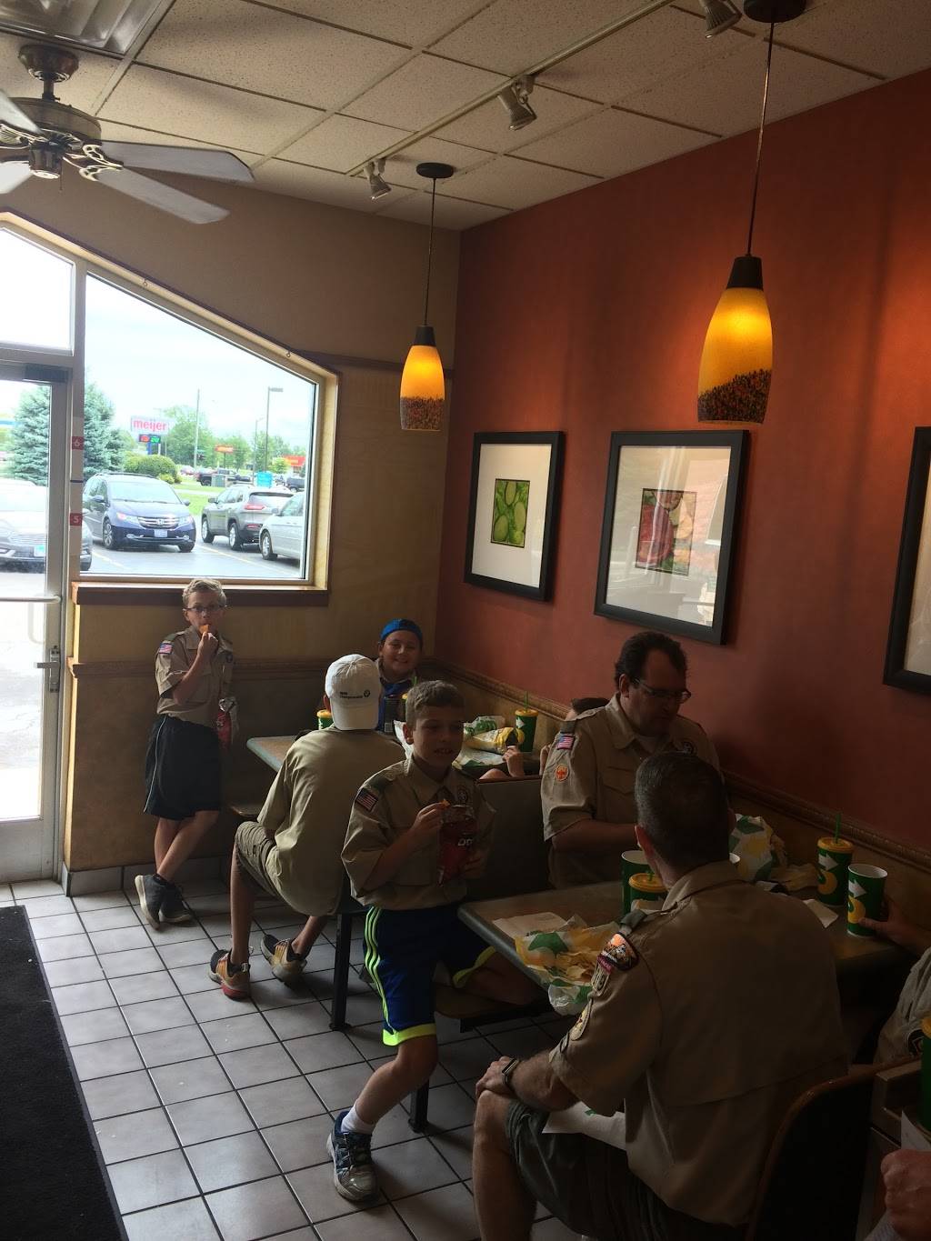 Subway | restaurant | 12757 Riley St, Holland, MI 49424, USA | 6163997553 OR +1 616-399-7553