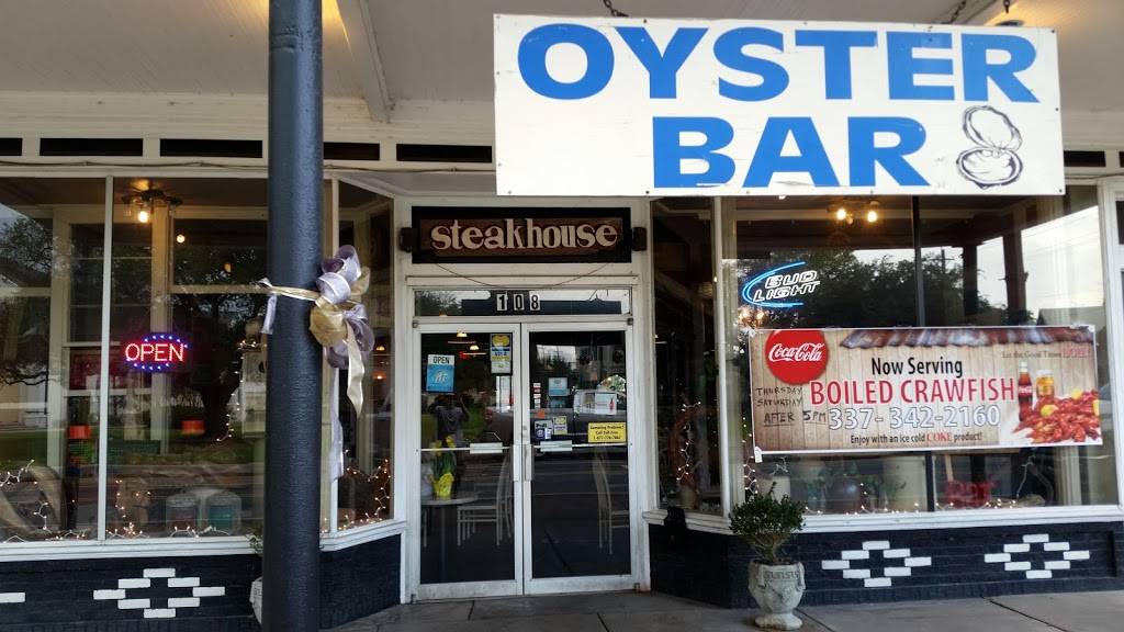 Kajun King Restaurant | restaurant | 108 S Main St, St Martinville, LA 70582, USA | 3373422160 OR +1 337-342-2160