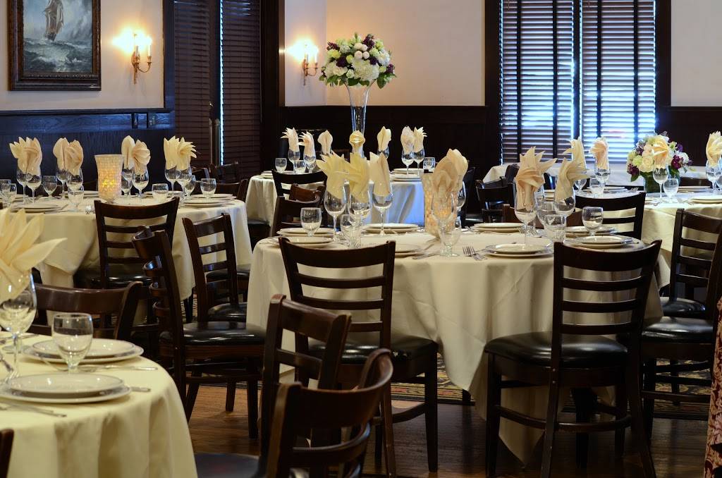 Maggianos Little Italy | restaurant | 3333 Bristol St, Costa Mesa, CA 92626, USA | 7145469550 OR +1 714-546-9550