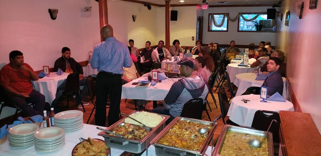 Tropical Restaurant | restaurant | 855 Broad St, Central Falls, RI 02863, USA | 4017222621 OR +1 401-722-2621