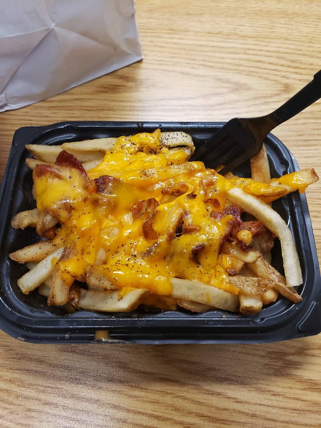 Wendys | restaurant | 2238 Roswell Rd, Marietta, GA 30062, USA | 7709717305 OR +1 770-971-7305