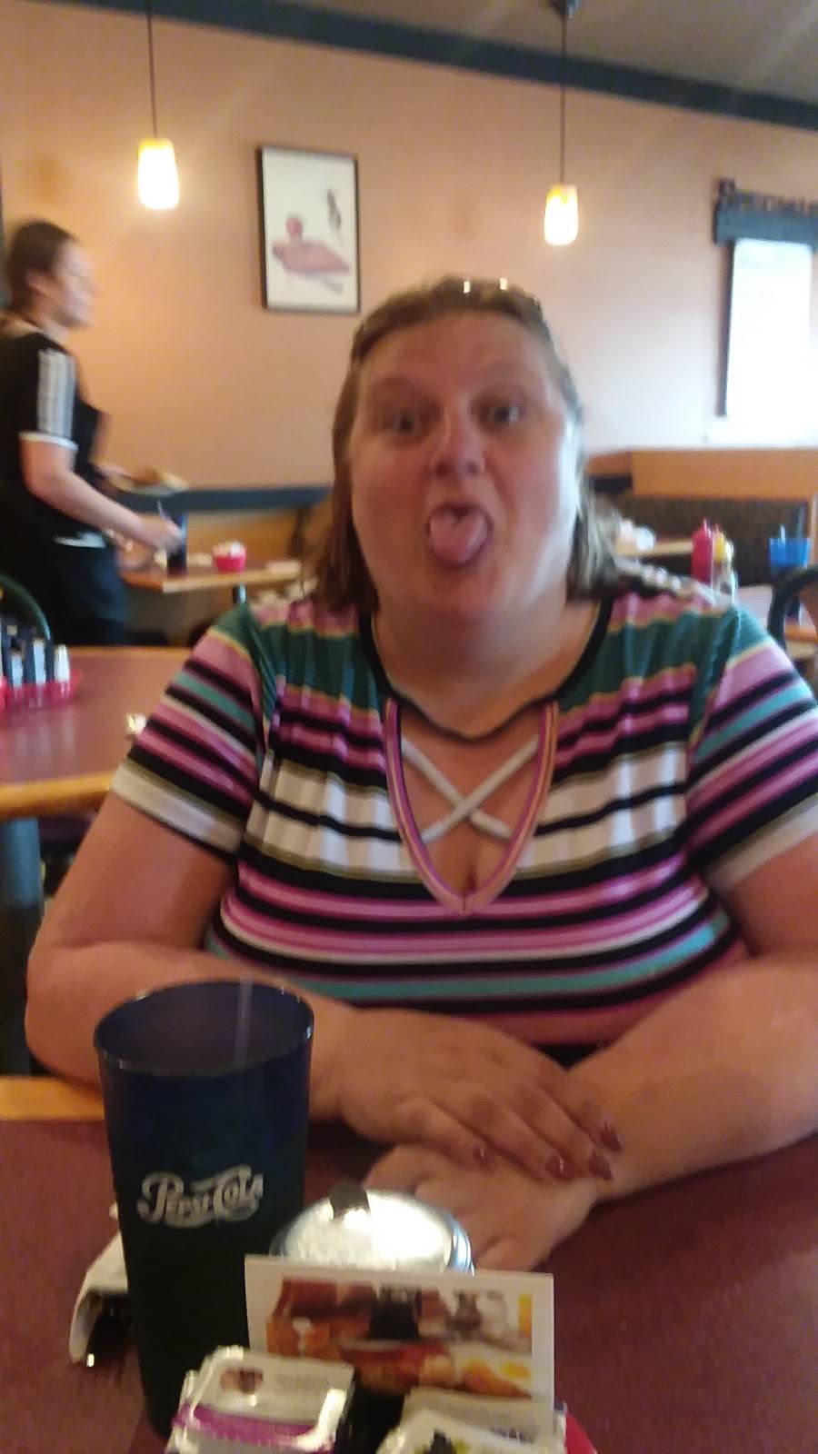 3 Sons Diner | restaurant | 27860 Van Dyke Ave, Warren, MI 48093, USA | 5865734414 OR +1 586-573-4414