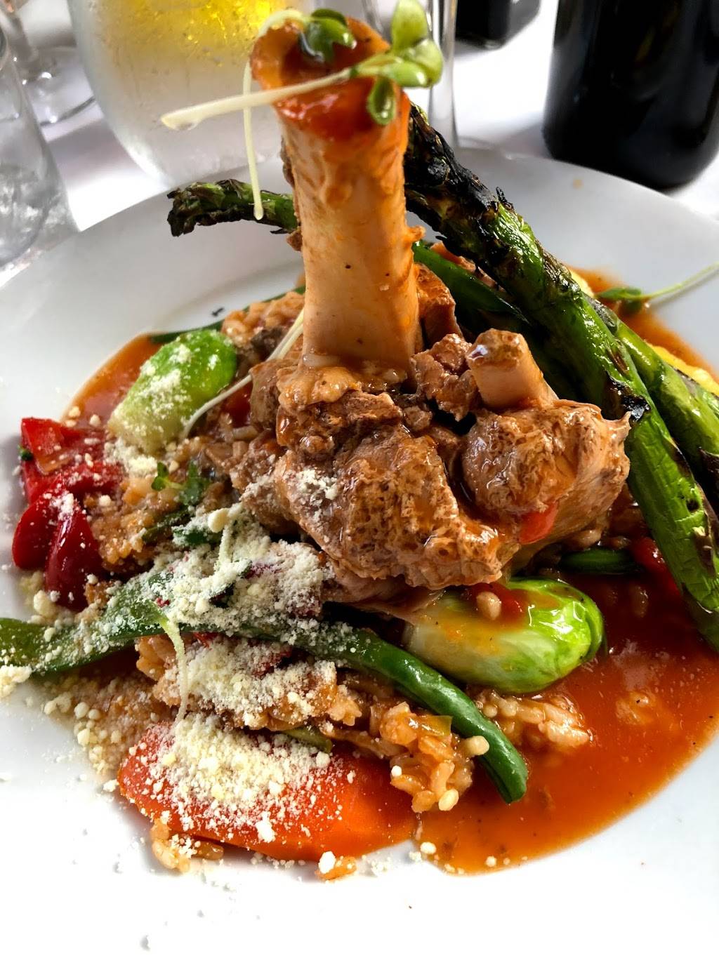 La Traviata | night club | 301 N Cedar Ave, Long Beach, CA 90802, USA | 5624328022 OR +1 562-432-8022