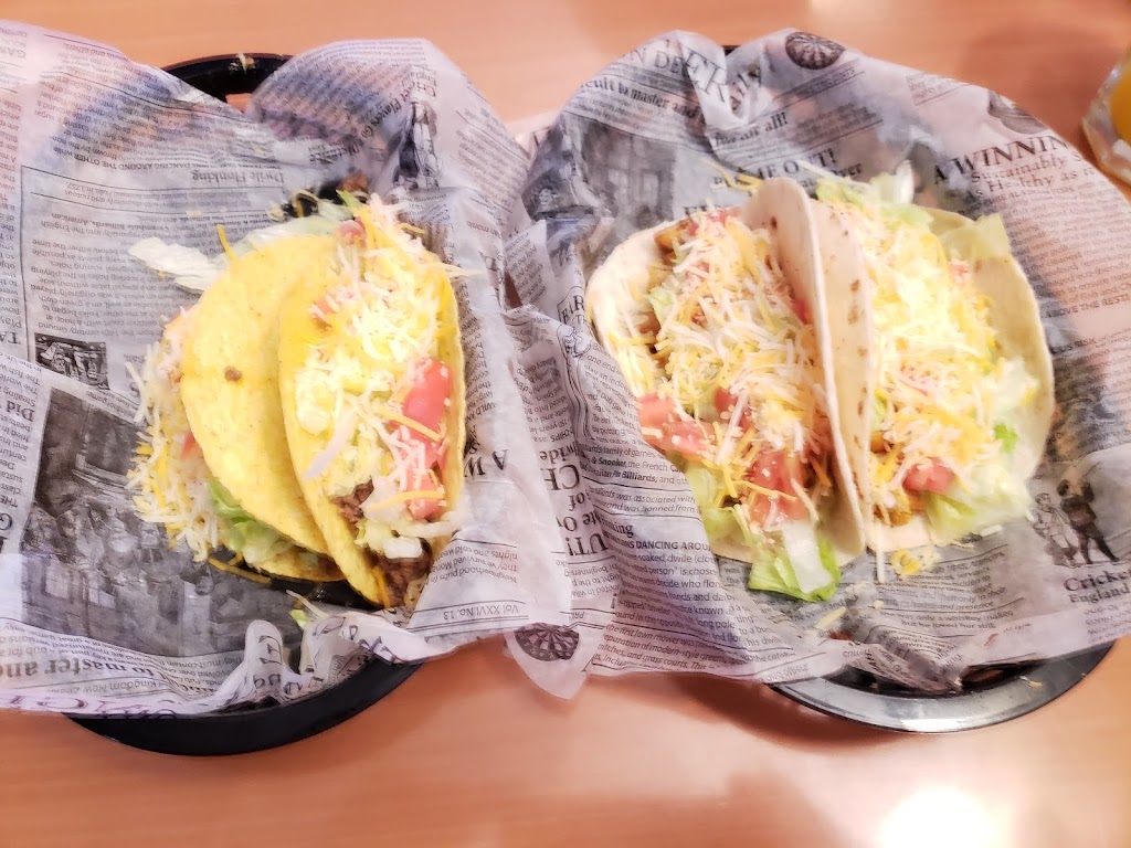 Luckys Bar & Grill | restaurant | 34A N Mariposa Dr, Tygh Valley, OR 97063, USA | 5415442044 OR +1 541-544-2044