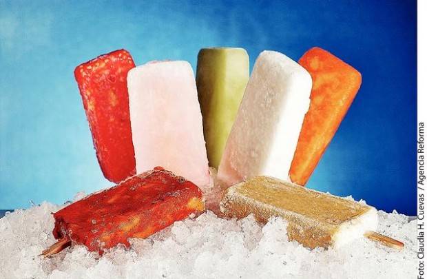 Mexxy Tamales & Snacks | restaurant | 6430 W Lake Mead Blvd # 145, Las Vegas, NV 89108, USA | 7022051439 OR +1 702-205-1439