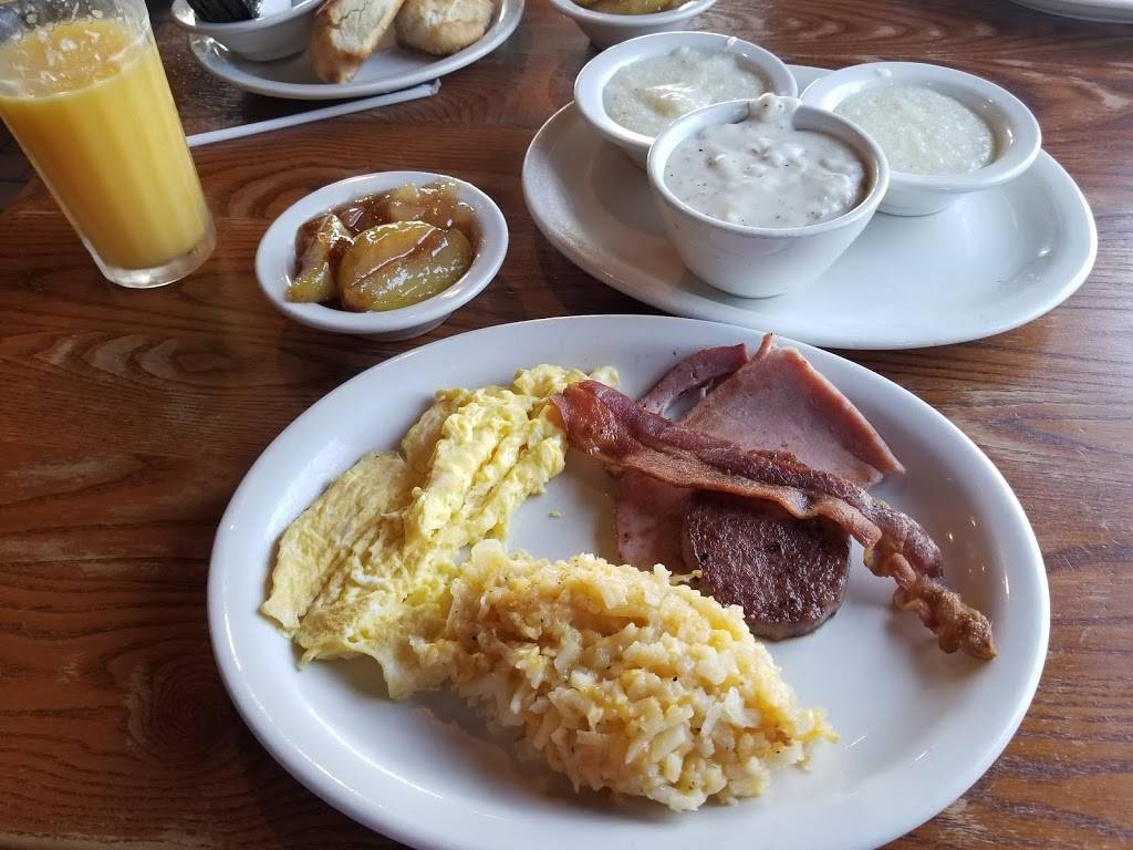 Cracker Barrel Old Country Store | restaurant | 2441 FL-16, St. Augustine, FL 32092, USA | 9048299222 OR +1 904-829-9222