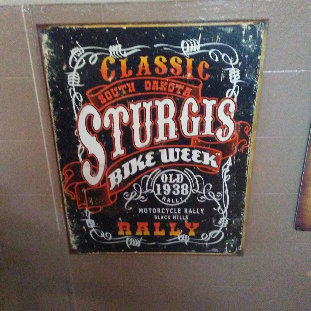 Knuckleheads Tavern | restaurant | 7011, 108 E North St, Elburn, IL 60119, USA | 6303659164 OR +1 630-365-9164